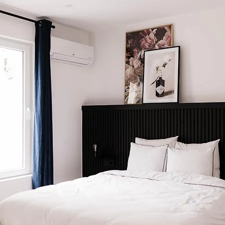 Gorgeous Getaway In The Old Centre Of Apartment